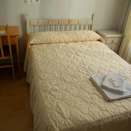 Hostal Lamalonga-2